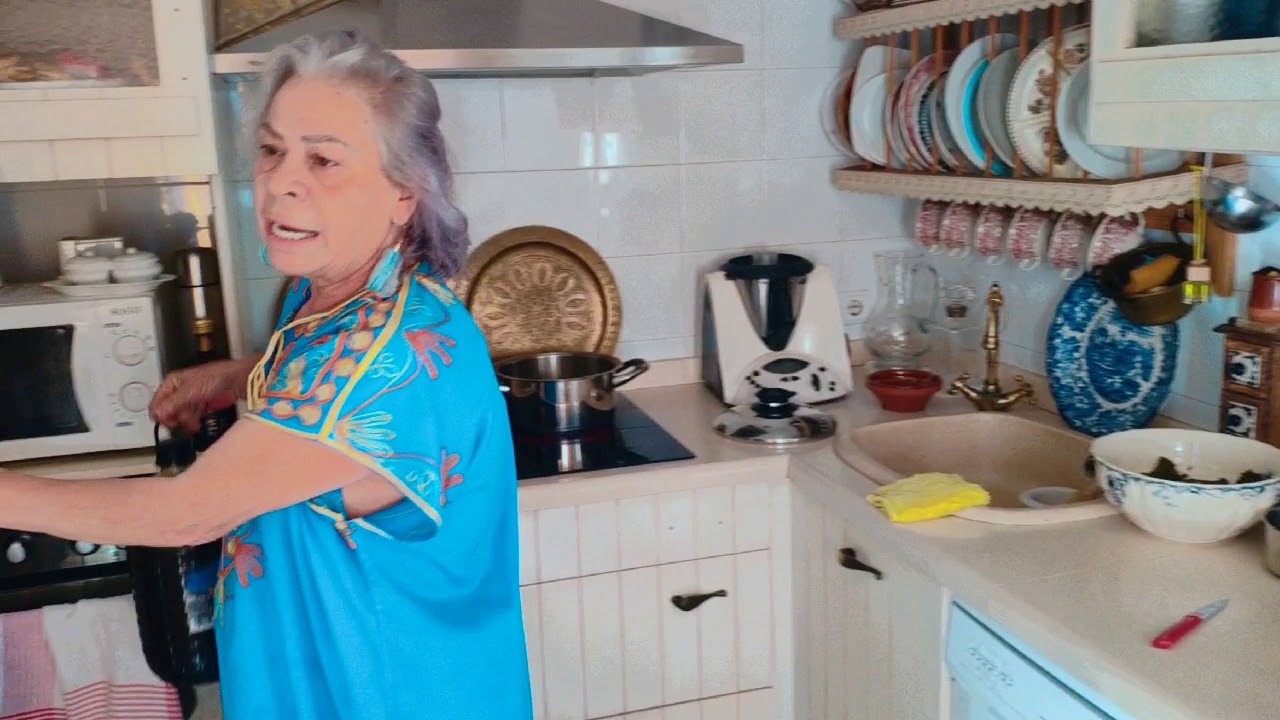 Espinacas con Garbanzos de Carmona - An Cá Carmela - Carmen Gahona -