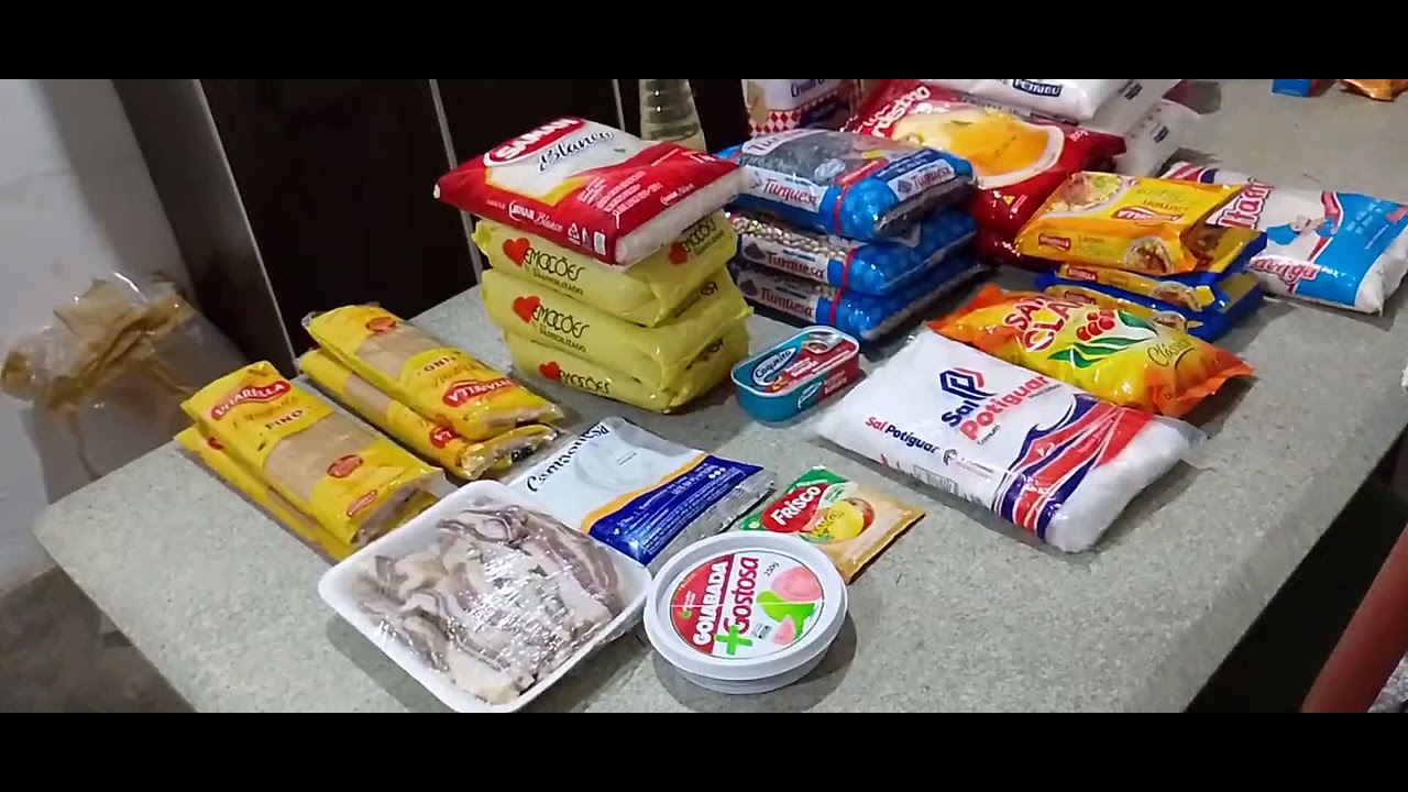 Oi hoje é segunda 2 de março né 2026 mostrando aqui a você uma cesta básica que comprei hoje 🙏🙏😀♥️🥰