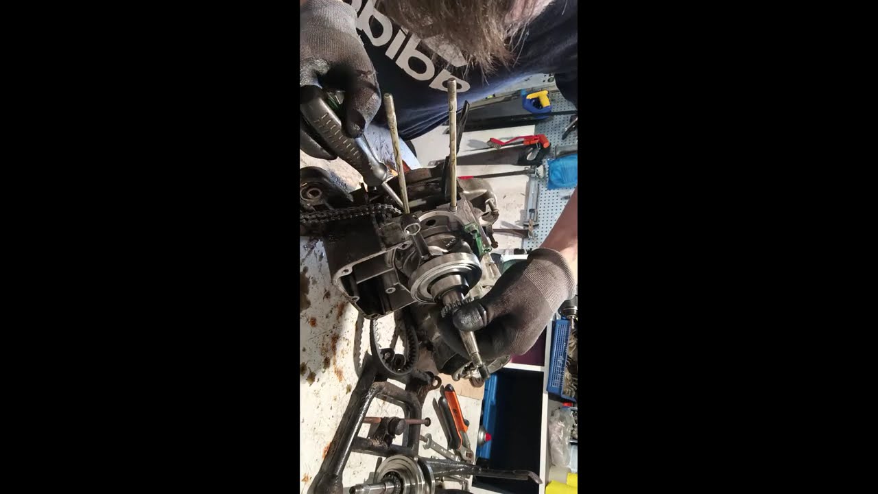 Montering af krumtap #4takt #vga #explore #restoration