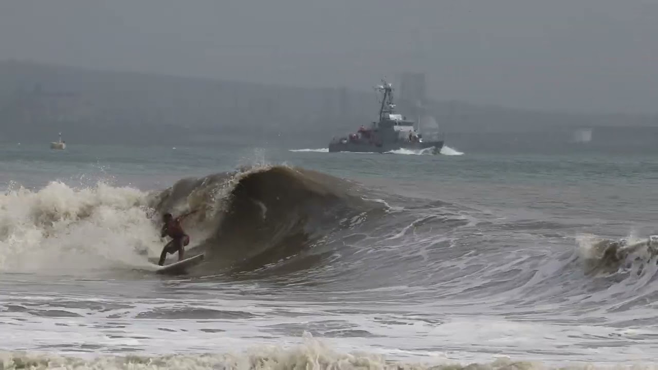 Surf en Cartagena - Mar de leva 2026
