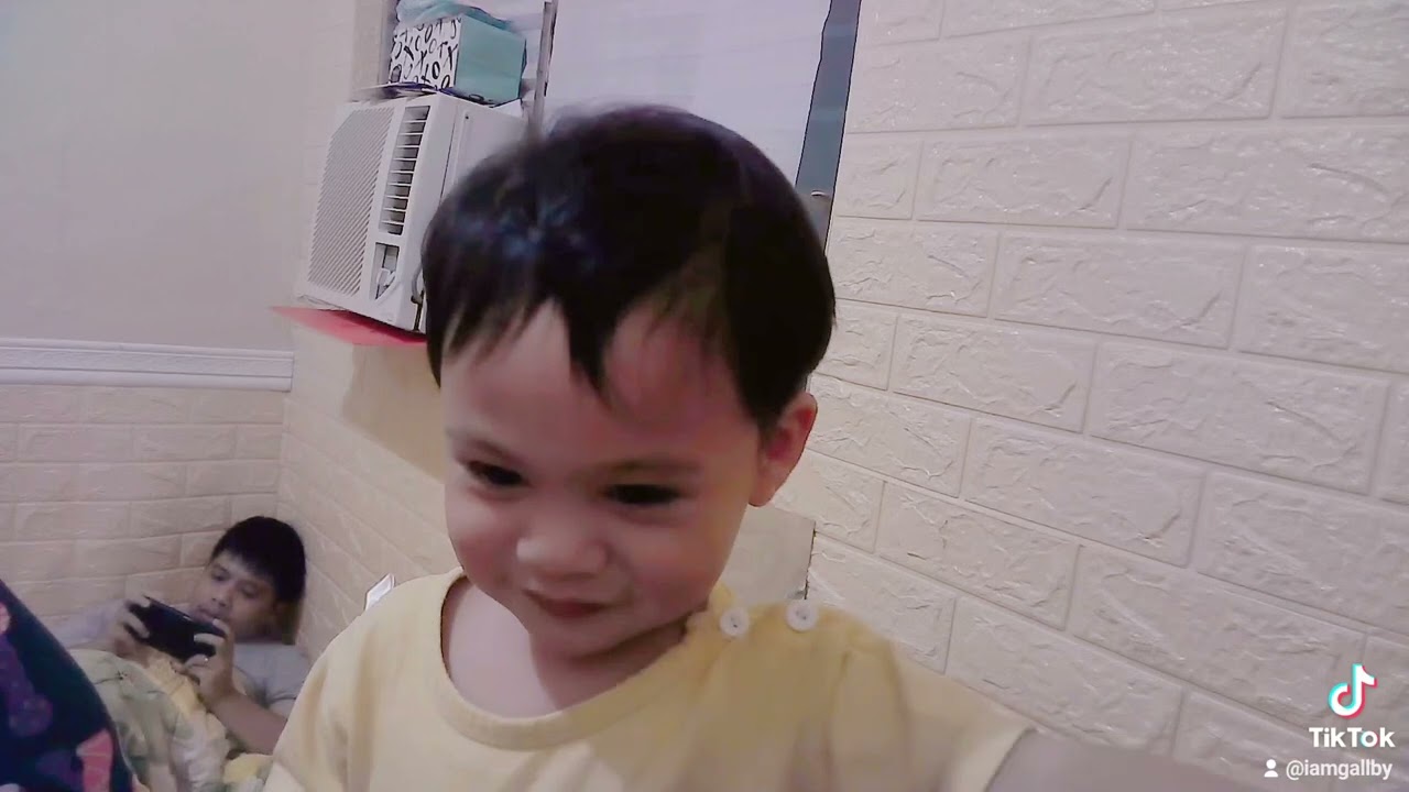 Gallby Tiwowtee Tiktok Laughing at His Lolo Bong's Name