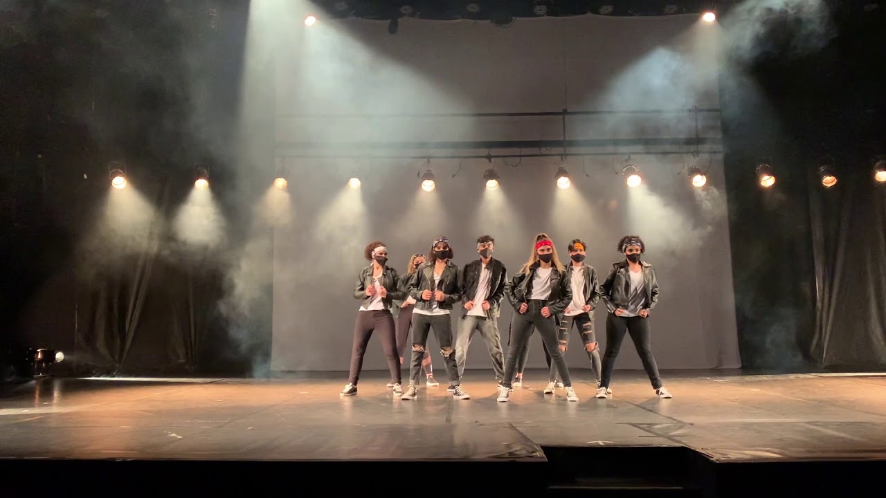 Coreografia BEAT IT (Michael Jackson) - Por Bruna Campos