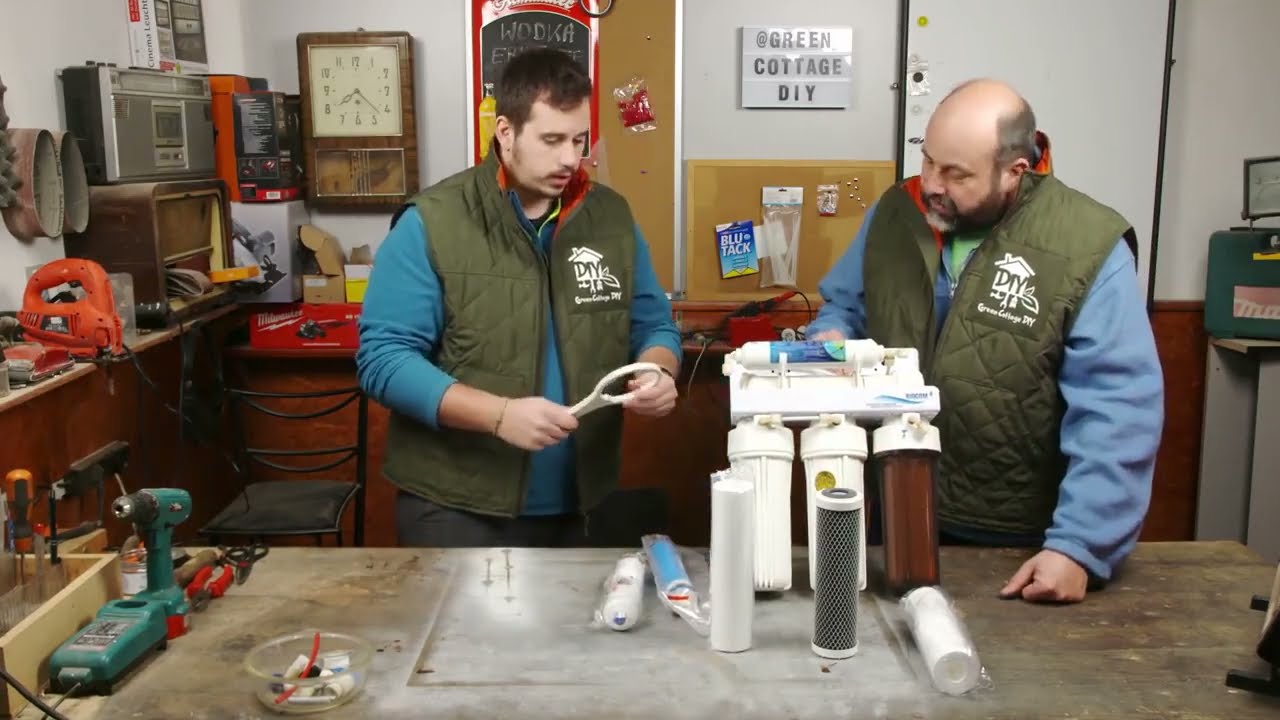 Reverz ozmózis víztisztító szűrőcseréje! Így csináld!