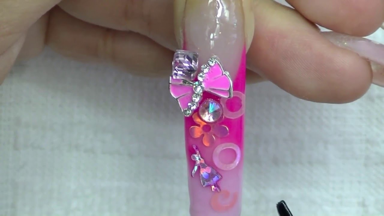 Chit Chat : Pink Nail Art