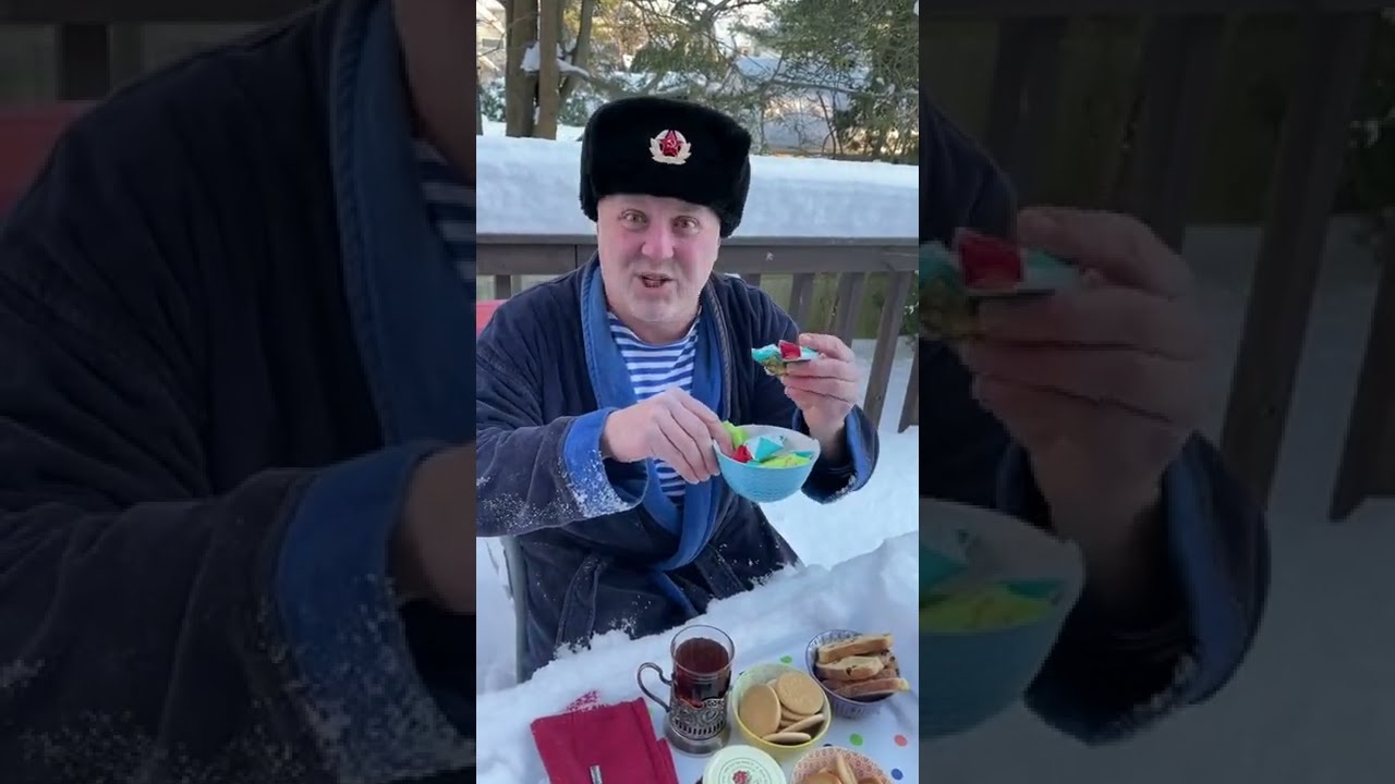 How to drink tea like a Russian