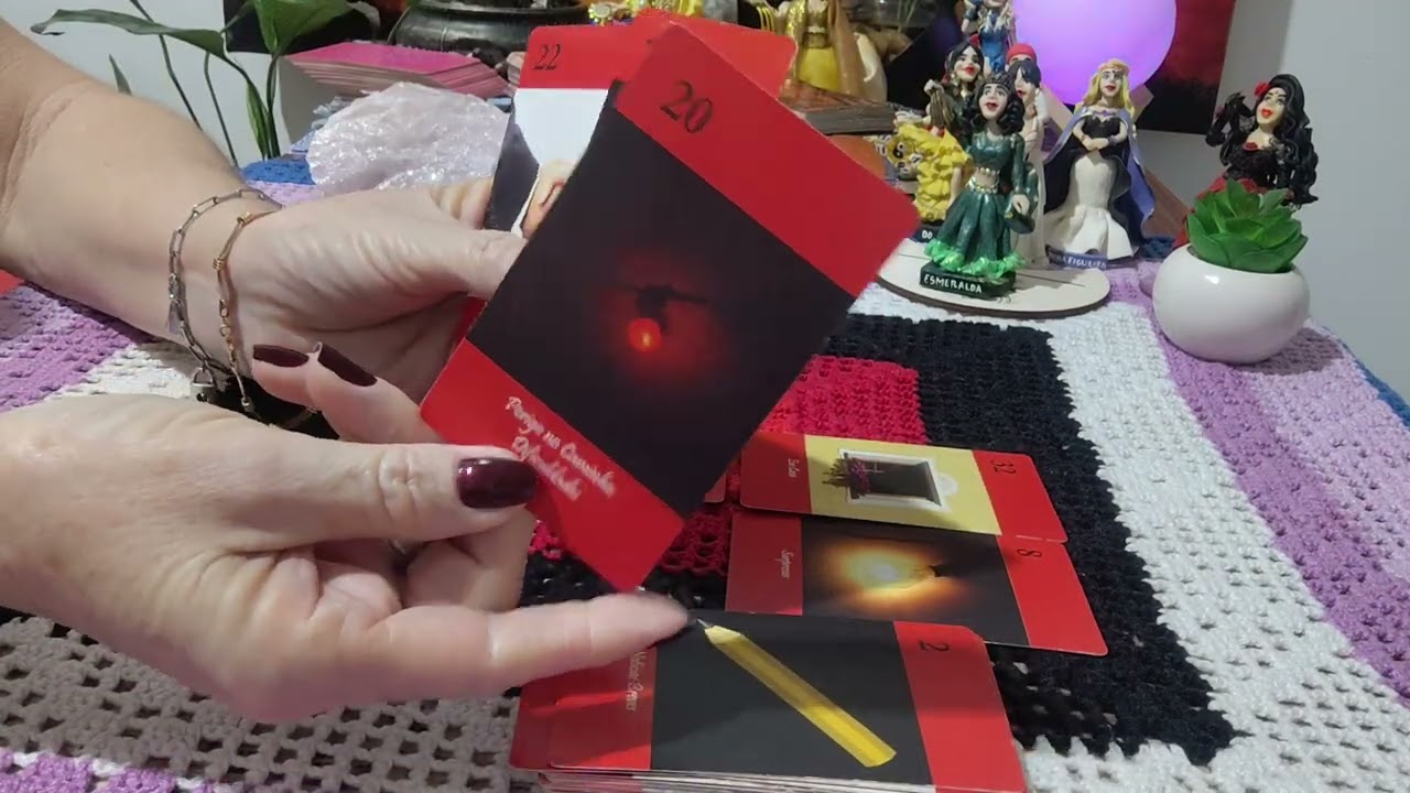 ESSA MULHER ESTÁ MANTENDO O CASAMENTO COM AMARRAÇÕES?