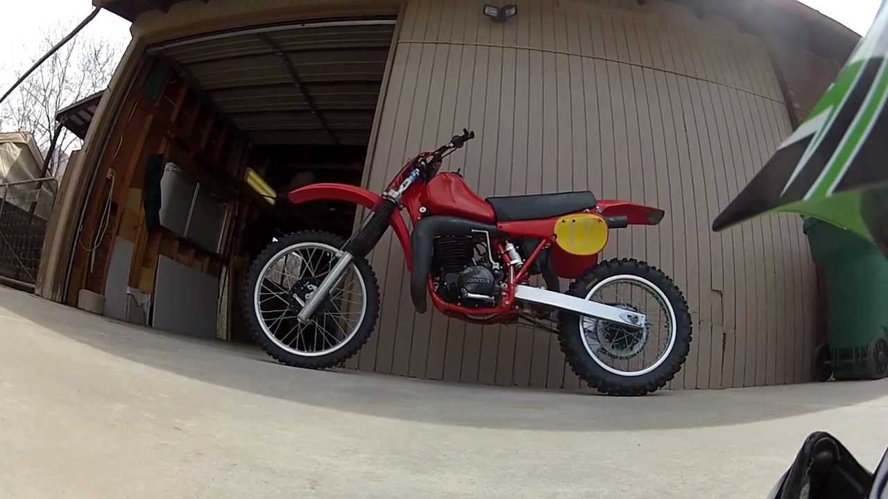 1982 Honda CR480R cold start and run around the block CR 480 CR480