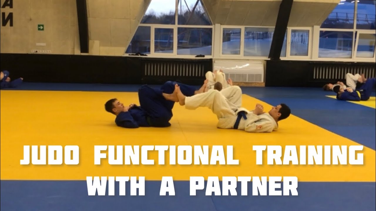 Judo functional training with a partner