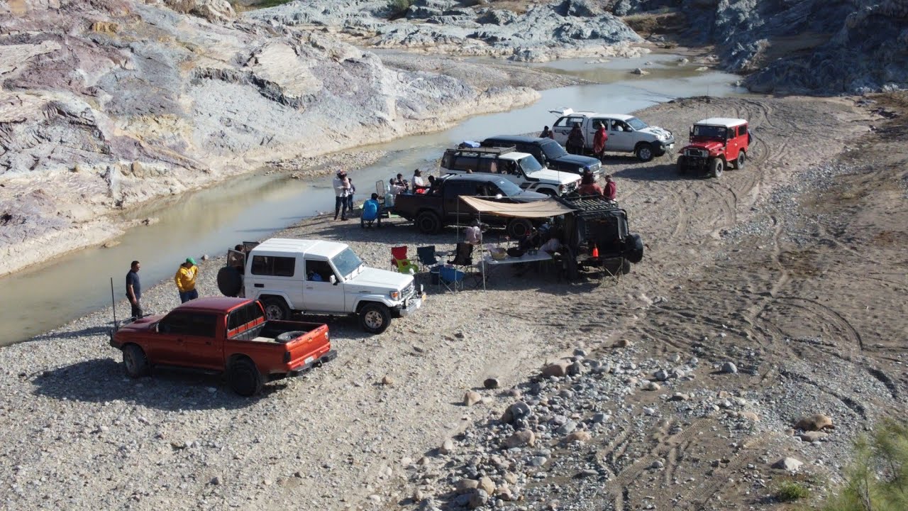4x4 explorer squad family trip to kanraj balochistan