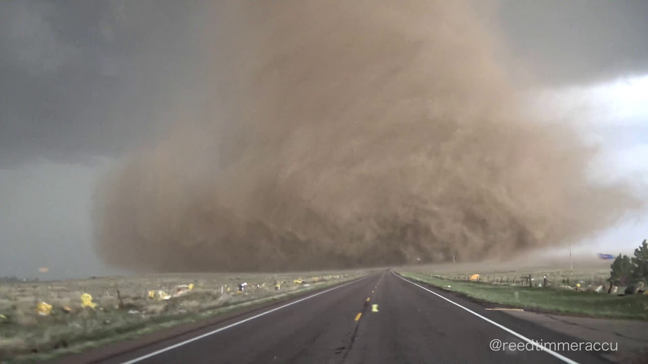 Full evolution of beautiful tornado near Wray, CO on May 7, 2016