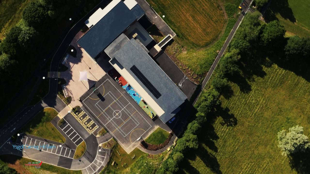 Ysgol Carreg Hirfaen