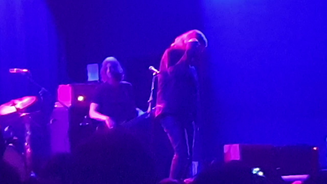 Mark Lanegan Band = Gazing From The Shore +(4.10) Penthouse High +(10.55) One Hundred Days