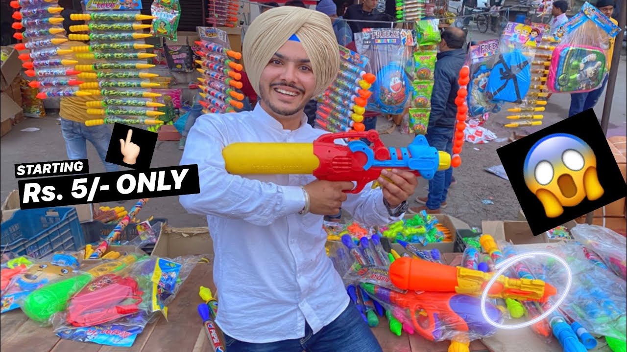 Holi Shopping 😱 wholesale / pichakari / Water ballons