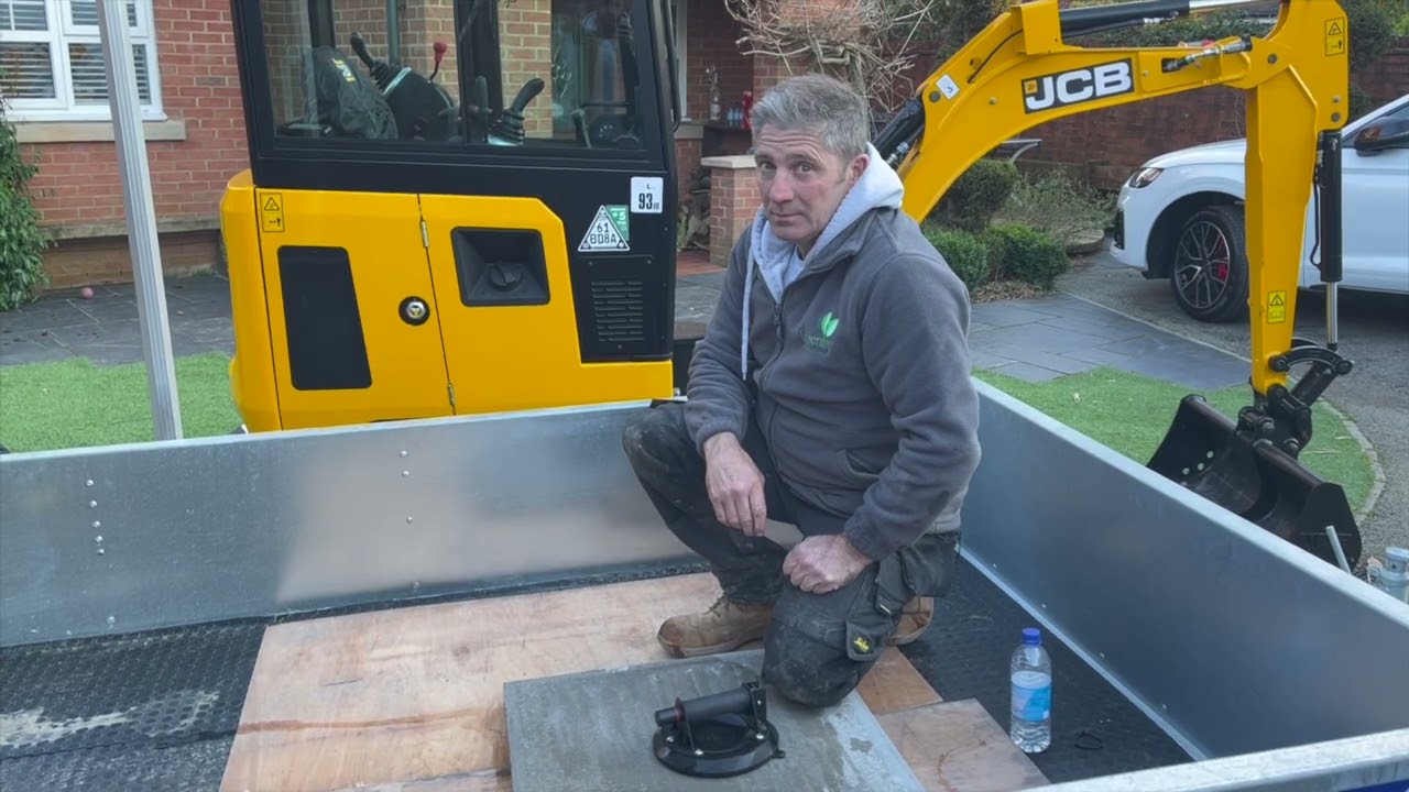 Rubi Suction Cup Review Supported By My New JCB Mini Digger