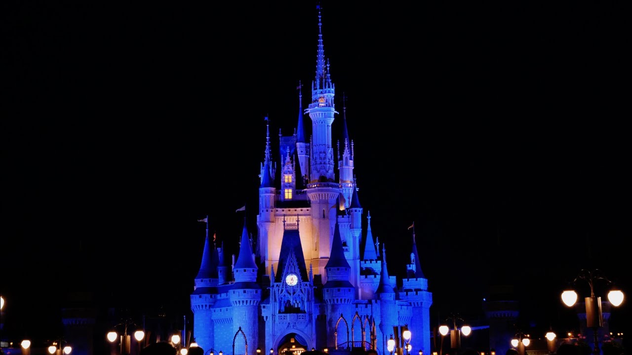Magic Kingdom 2020 Complete Walkthrough Tour AT NIGHT - Filmed in 4K | Walt Disney World Florida