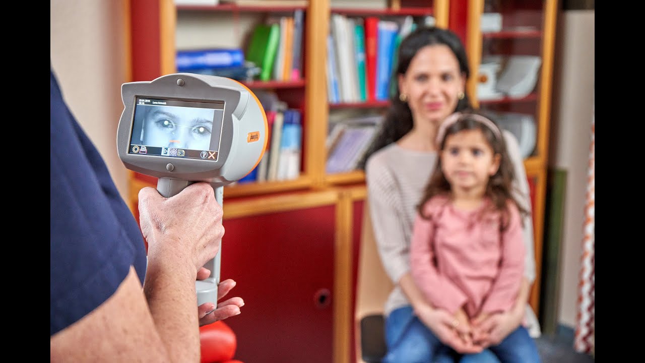 Plusoptix - World leader in binocular photorefraction [Plusoptix Video]