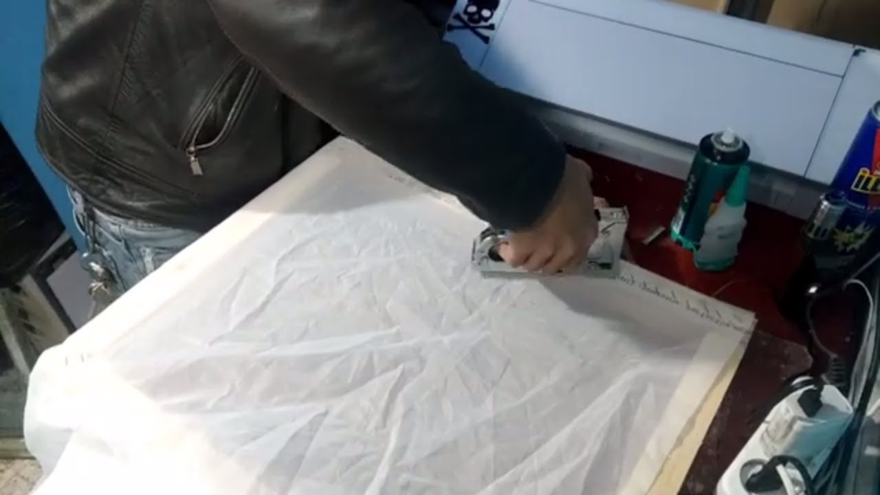 سيريغرافي تمديد لصوا على كادر حطب#Sérigraphie Tendage Soie Cadre En bois