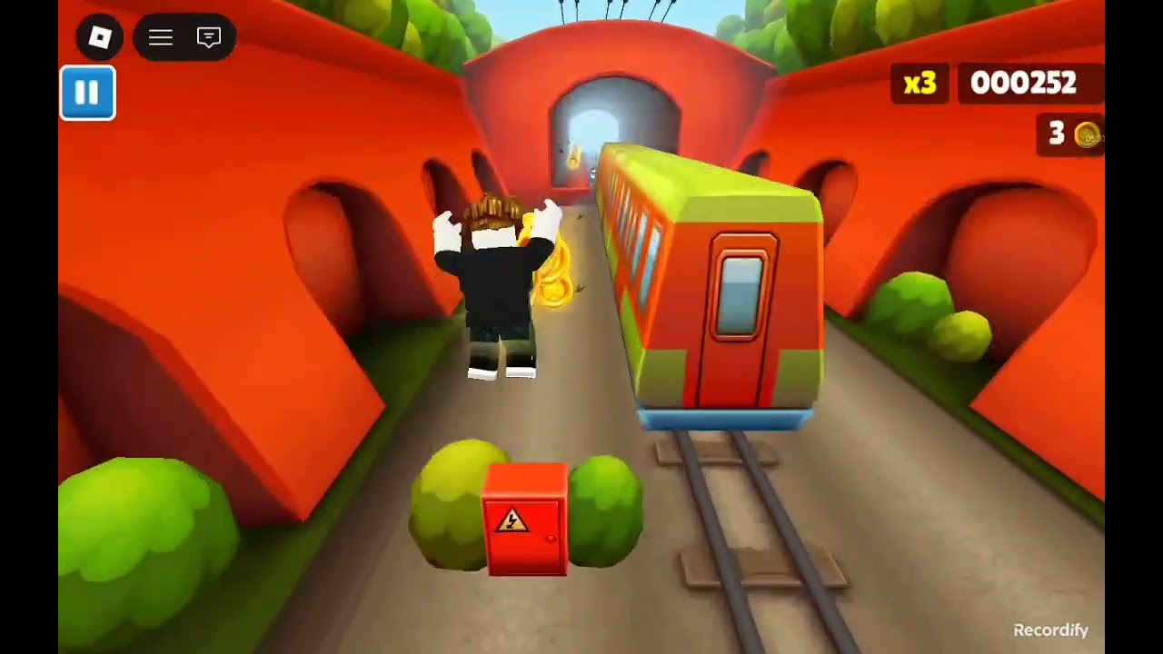 Antü juega Subway surfers en roblox