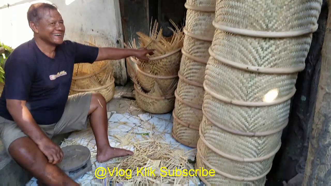 #Vlog06 Melihat kerajinan Bambu Welasa tenong yang hampir punah.