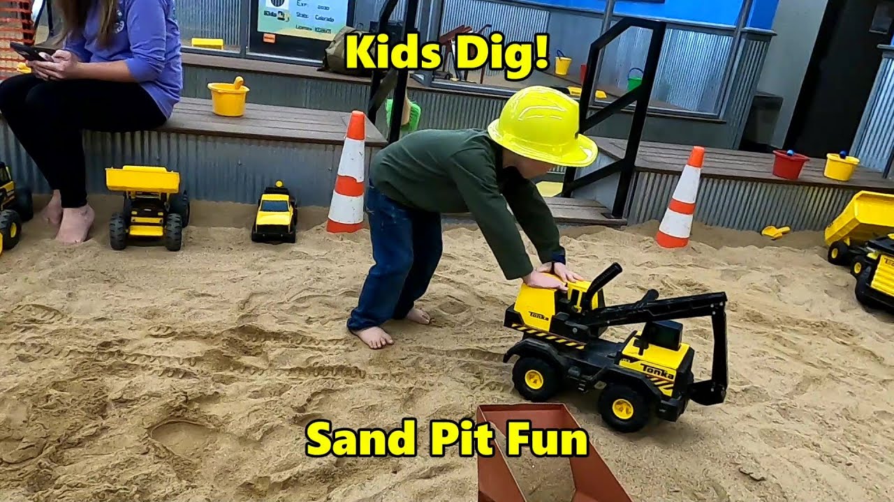 Kids Dig - Sand Pit Playtime