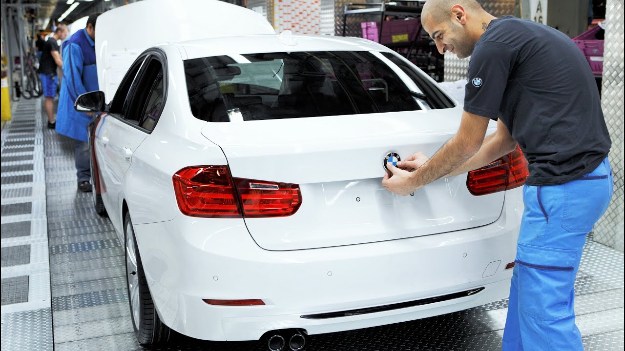 BMW 3 Series Production At Rosslyn Plant