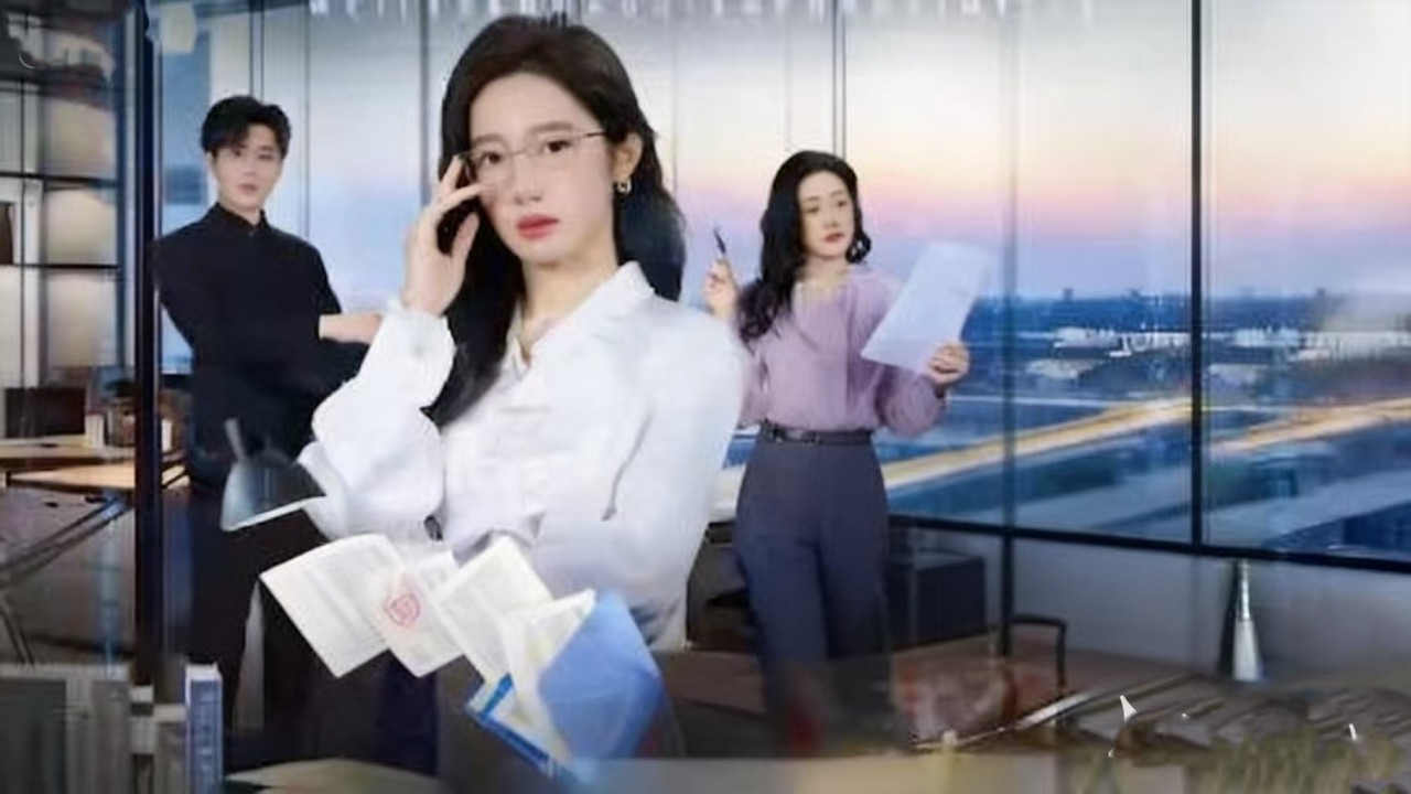 💗全球同步首播💗《三毛钱·毁了上市公司》👉只因随手删掉三毛钱，上市公司瞬间崩盘，假专家风光无限，真会计被骂到辞职，谁也没想到，她藏了一手绝杀！#霸总#古装#逆襲#重生#穿越#搞笑#短劇推薦#大陸短劇💕