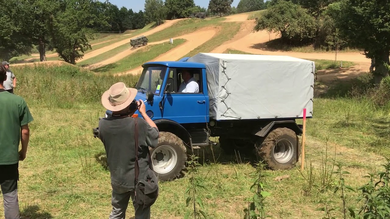 Unimog Trail mit U 421