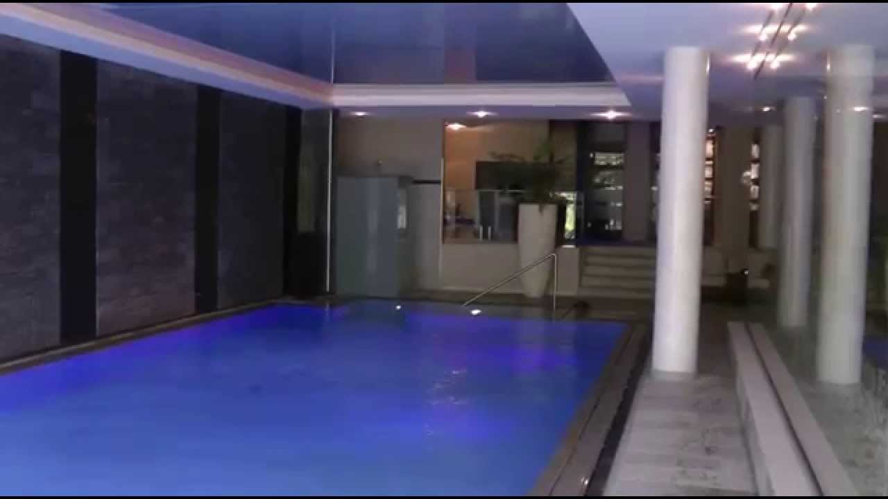 Hotel Felsenland in Dahn (Pfalz). Ein Film von L. Gigla