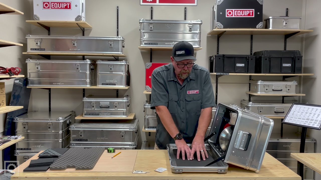 AluBox RuumX - Installing Lid Foam