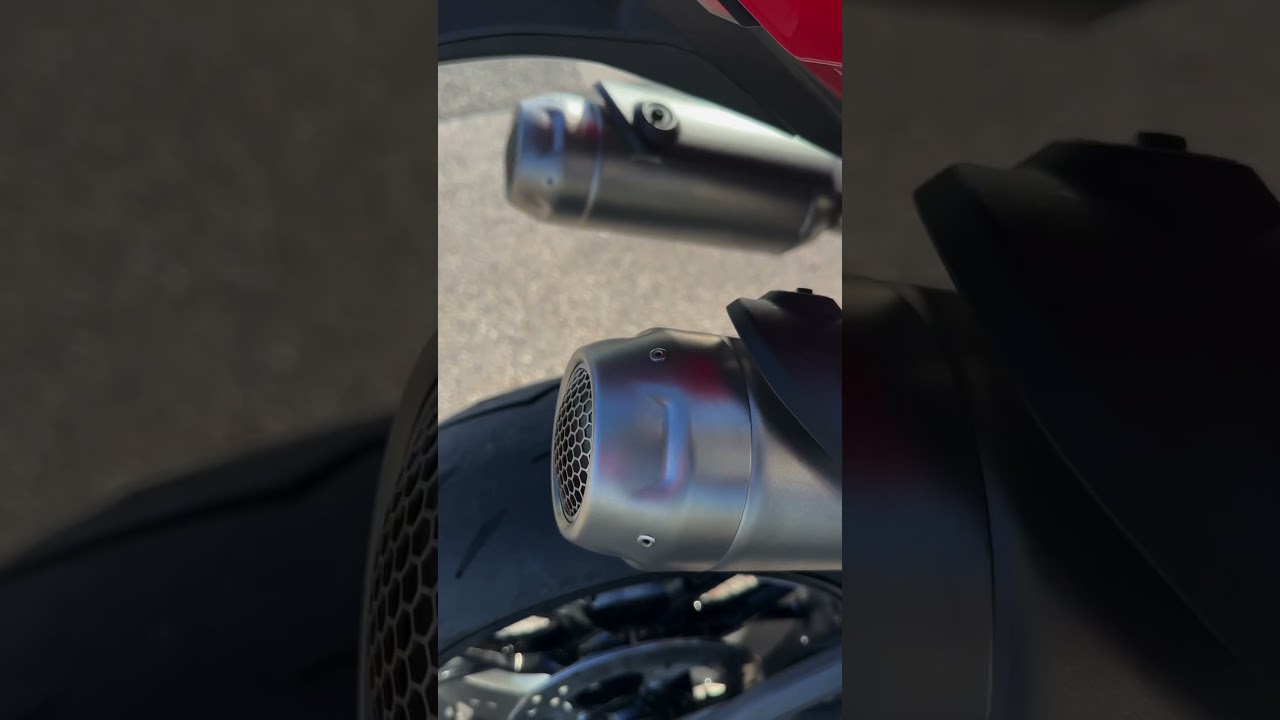 Ducati Panigale V2 S 2025 Bikeporn - Do you like the bike ? 😍🥵 #ducati #panigale2025 #motorrad