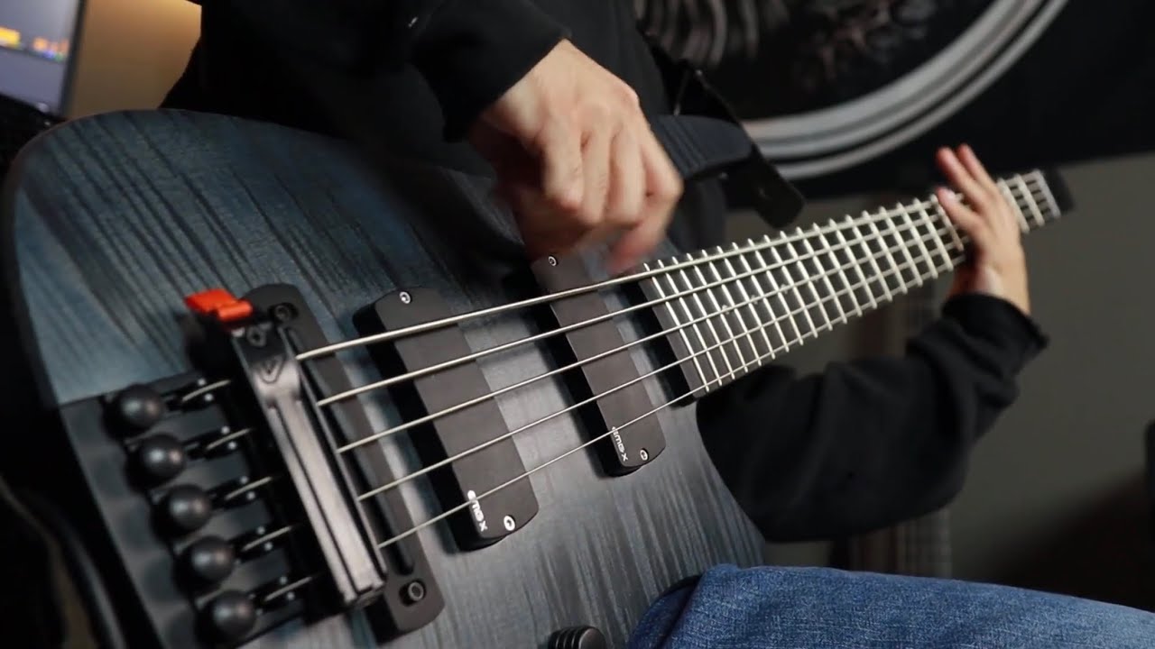 NS Design Custom CR5 Radius Bass Guitar Demo