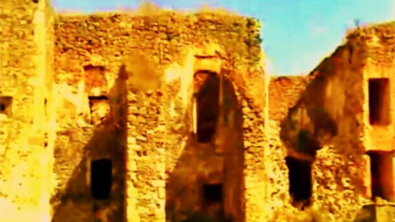 EXTRA VIGLAS CASTLE PICTURES .Castles in Europe /SLOVAK REPUBLIC./III.