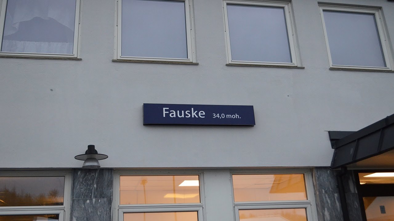 Sobotni wieczór na stacji Fauske - Kveld på Fauske stasjon 07/08/2021