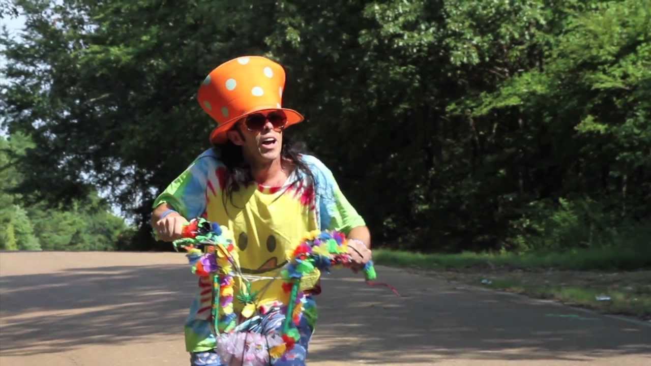 Muck Sticky - Cool, Calm & Collected (Official Music Video)