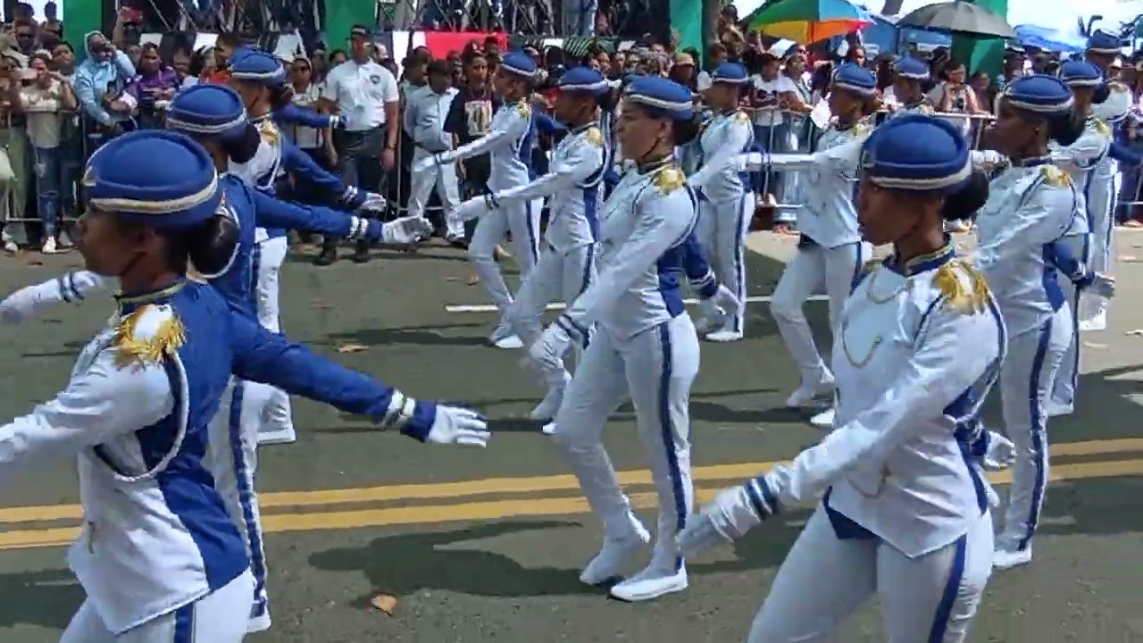 Politecnico Javier Martinez Pueto Plata  Desfile 182:Aniversario Independencia Republica Dominicana 