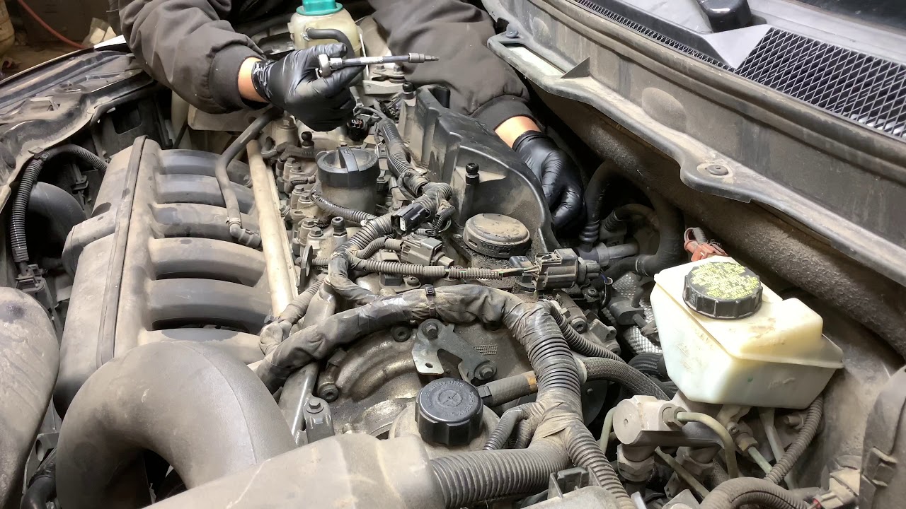 Reemplazo de la trampa de aceite de la válvula PCV Volvo XC90 2007-2014 ruido en el motor .