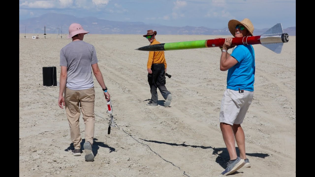 My fiberglass Min Diameter 98mm rocket with speaking GPS and novel 4WD recovery at BALLS 2025