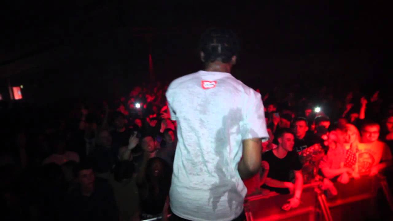 PLACES+FACES: TRAVIS SCOTT  PERFORMS NEPTUNE ESTATE REMIX & 1975 [LONDON, 21/03/14]