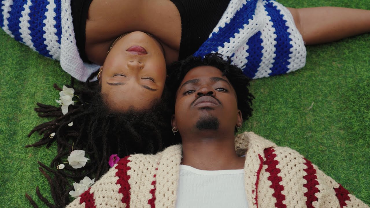 Nick Silver - Hold You feat Diane DDDD (Official Visualizer)
