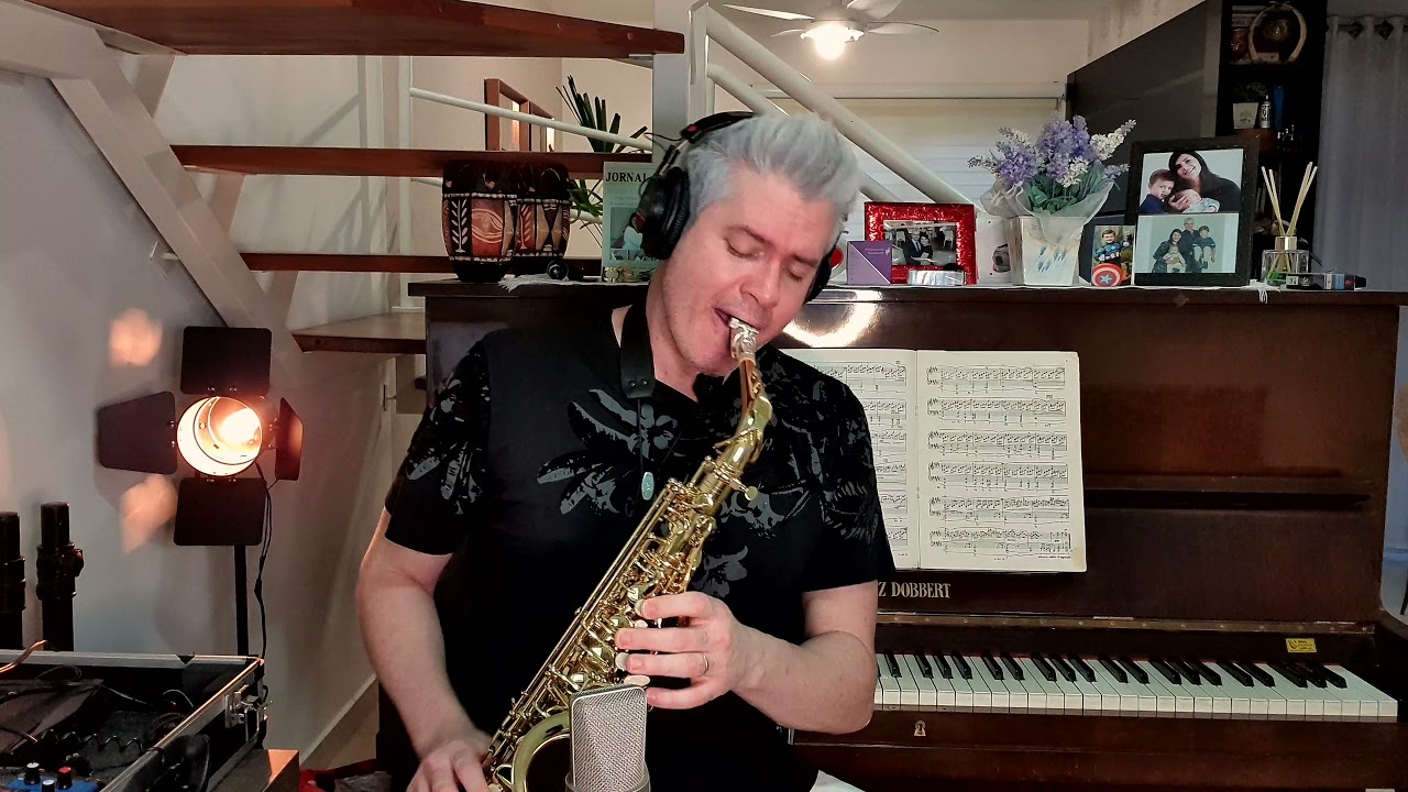 ALVO MAIS QUE A NEVE - FÁBIO COSTA (SAX COVER)