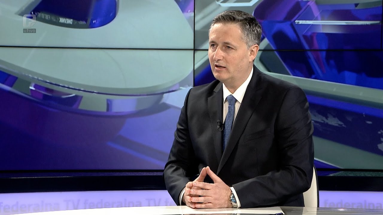 Pratite uživo Dnevnik D, gost je Denis Bećirović
