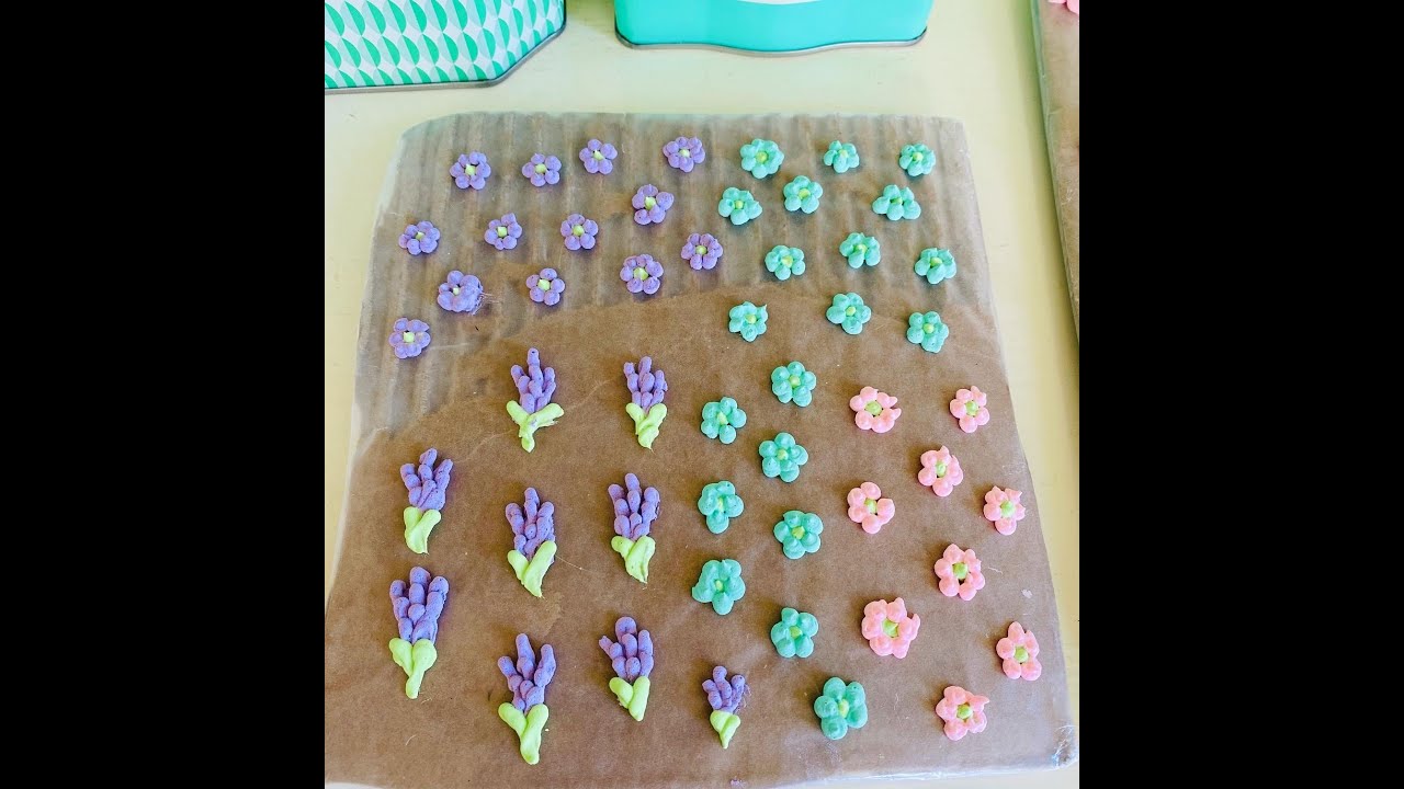 Fake Miniature flower and Marshmallow chick DIY
