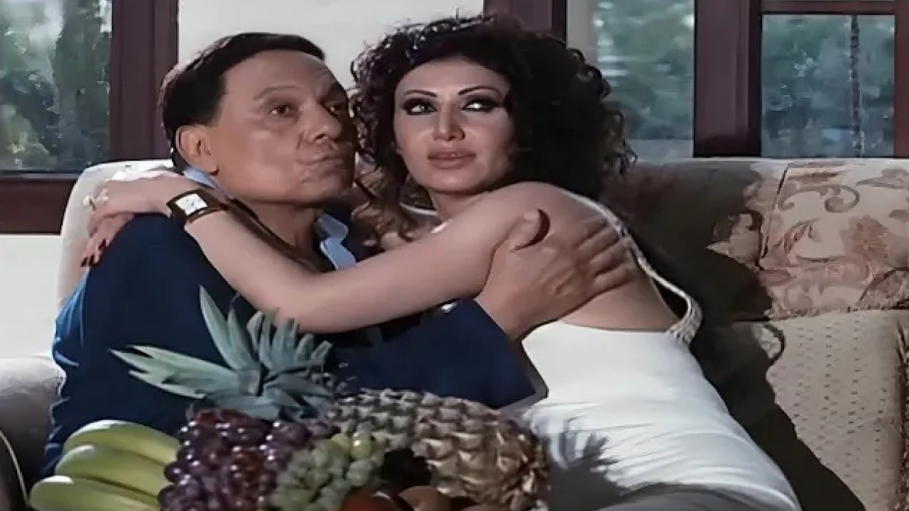 حد يدخل علي حد وهو في ليلة دخلته 😂🤣 | مش هتبطل ضحك من عادل امام لما اتقفش مع عشيقته
