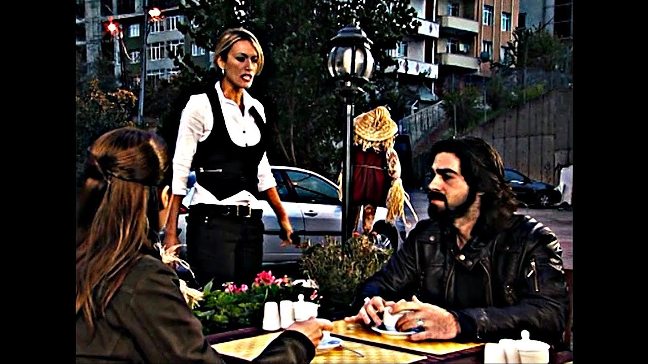 Arka Sokaklar - Hamile Zeynep Murat'ı Çapkınlıkta Bastı