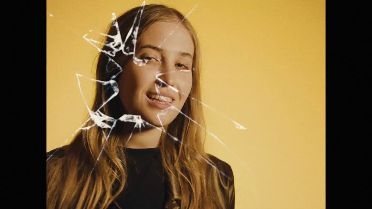 Hatchie — Sleep (Official Video)