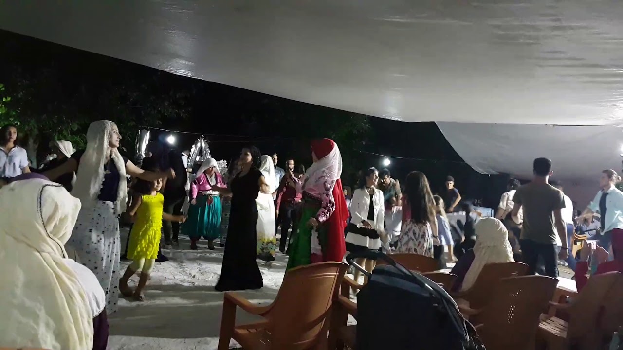 İbecik Leyla ile Ali'nin Nişanı