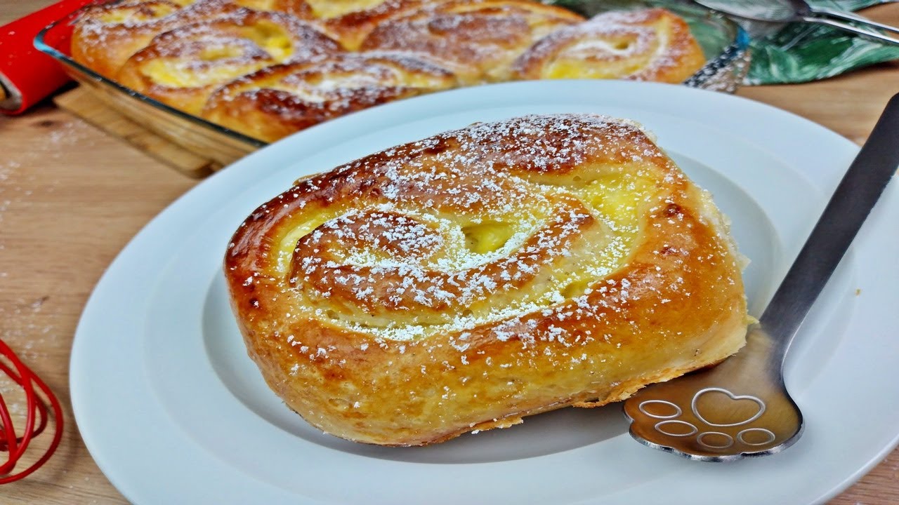 Rezept: Vanille Puddingschnecken mega fluffig und super cremiger Vanille Pudding