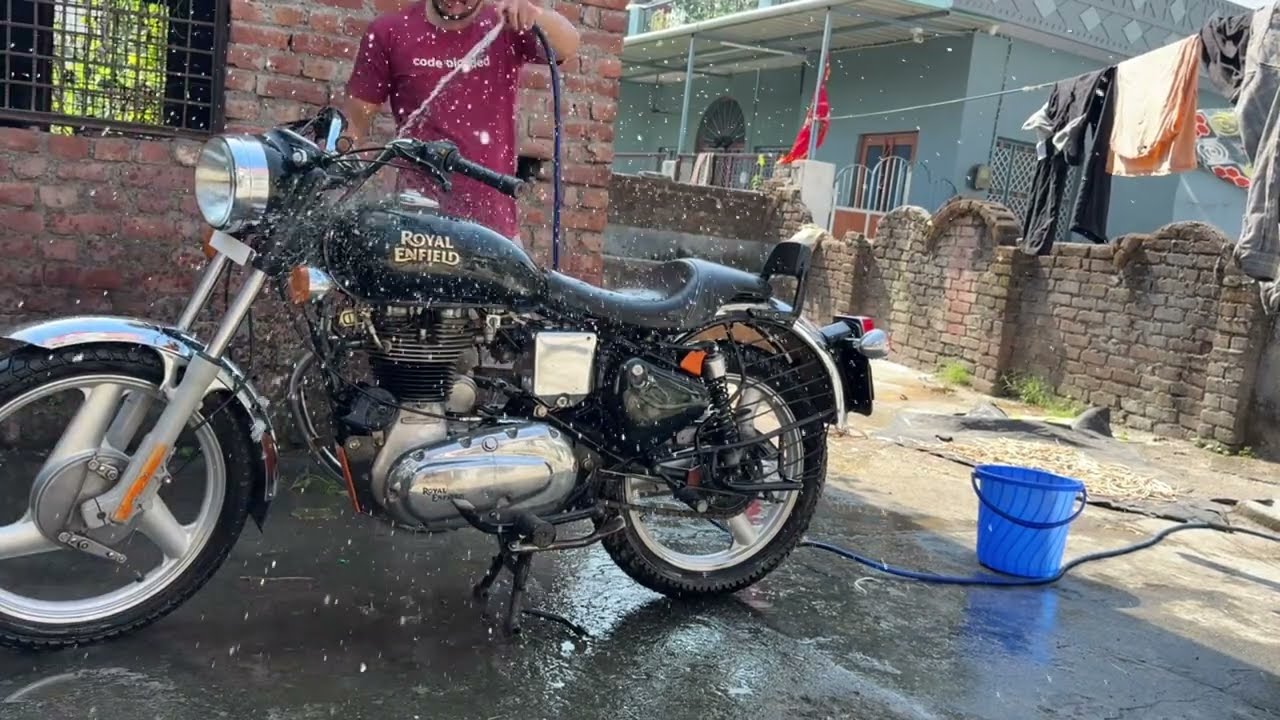 Washing my Bullet 350 electra — my first Video