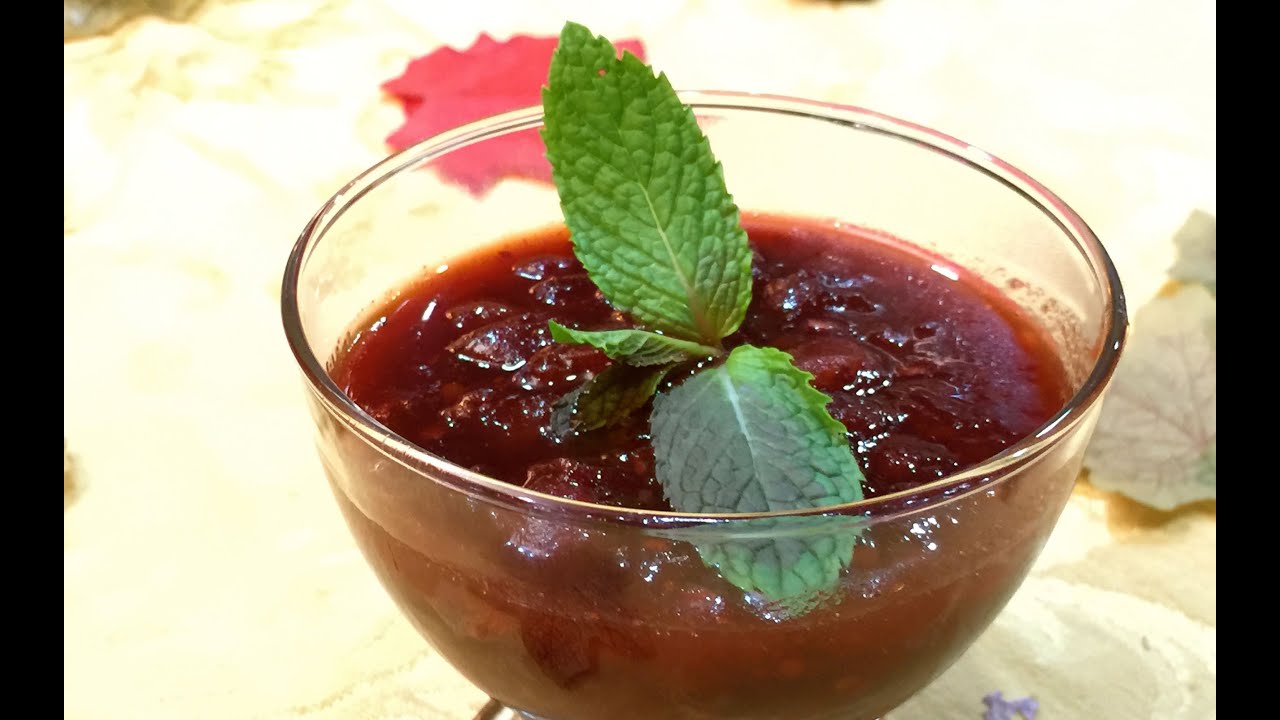 Sweet and Spicy Cranberry Chutney!