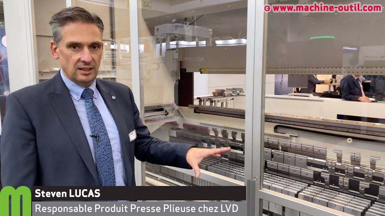 Presse plieuse avec magasin d'outils automatique LVD Toolcell